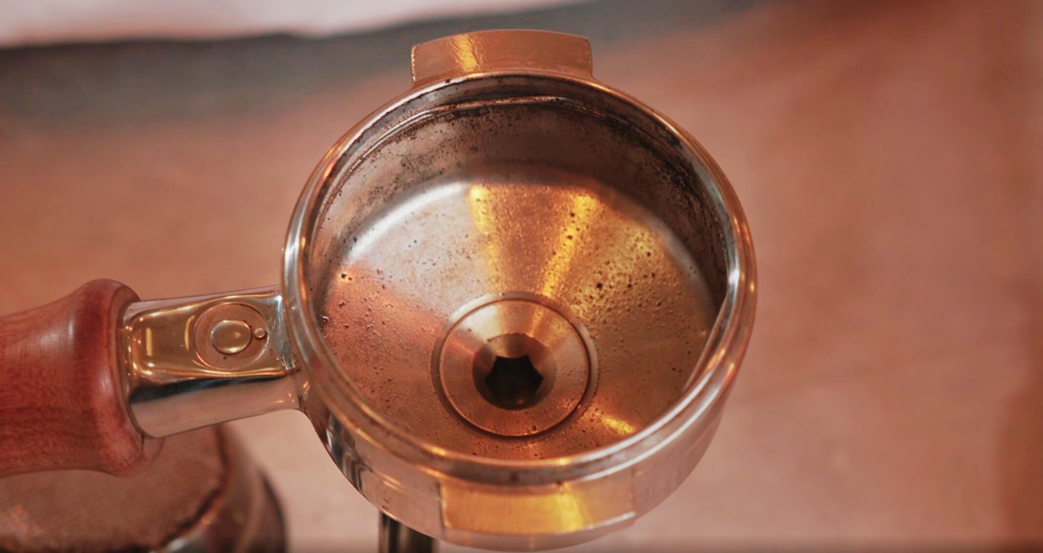 Кофейные масла на оборудовании